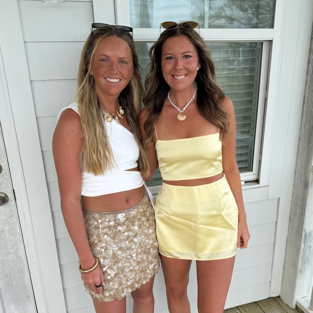 Show Me Your Mumu Tucker Top – Pale Yellow Luxe Satin